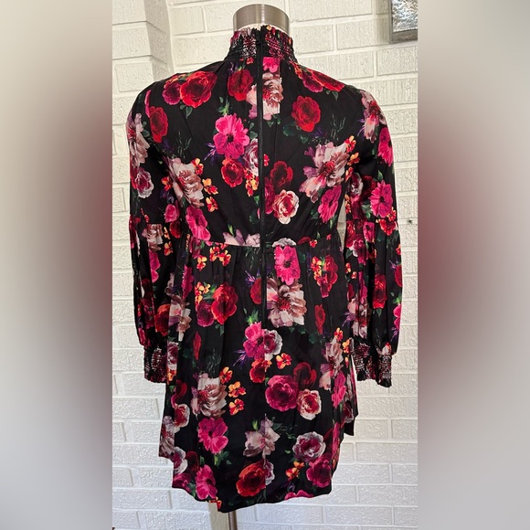 NWT-Alice + Olivia- Thea babydoll mini dress in midnight Rose - Picture 4 of 11